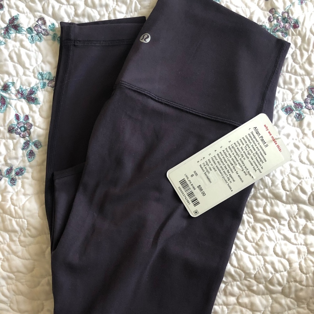 Lululemon Align size 6 boysenberry